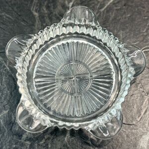 ANCHOR HOCKING Clear Glass Ashtray